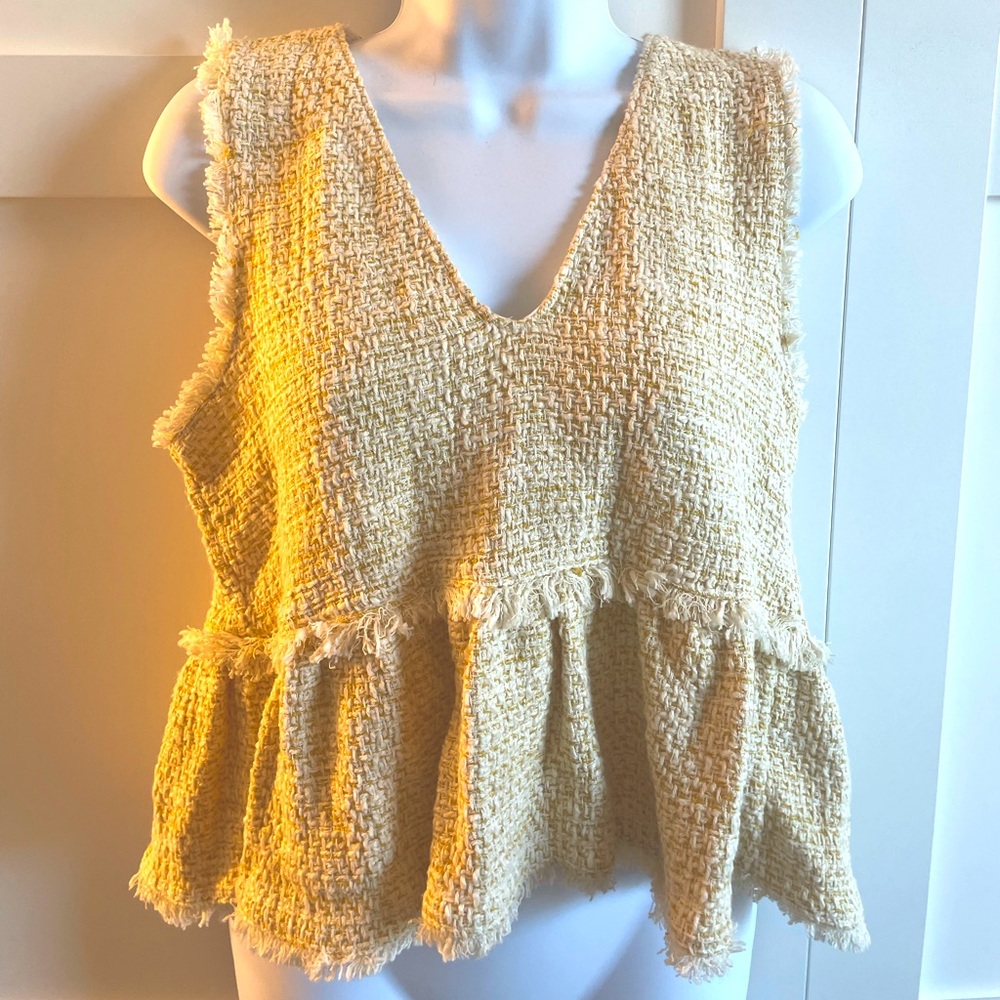 Zara sleeveless /yellow white / tweed/ small / NWT